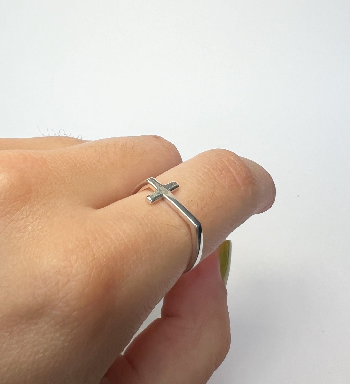 Anillo "Cruz Eterna"