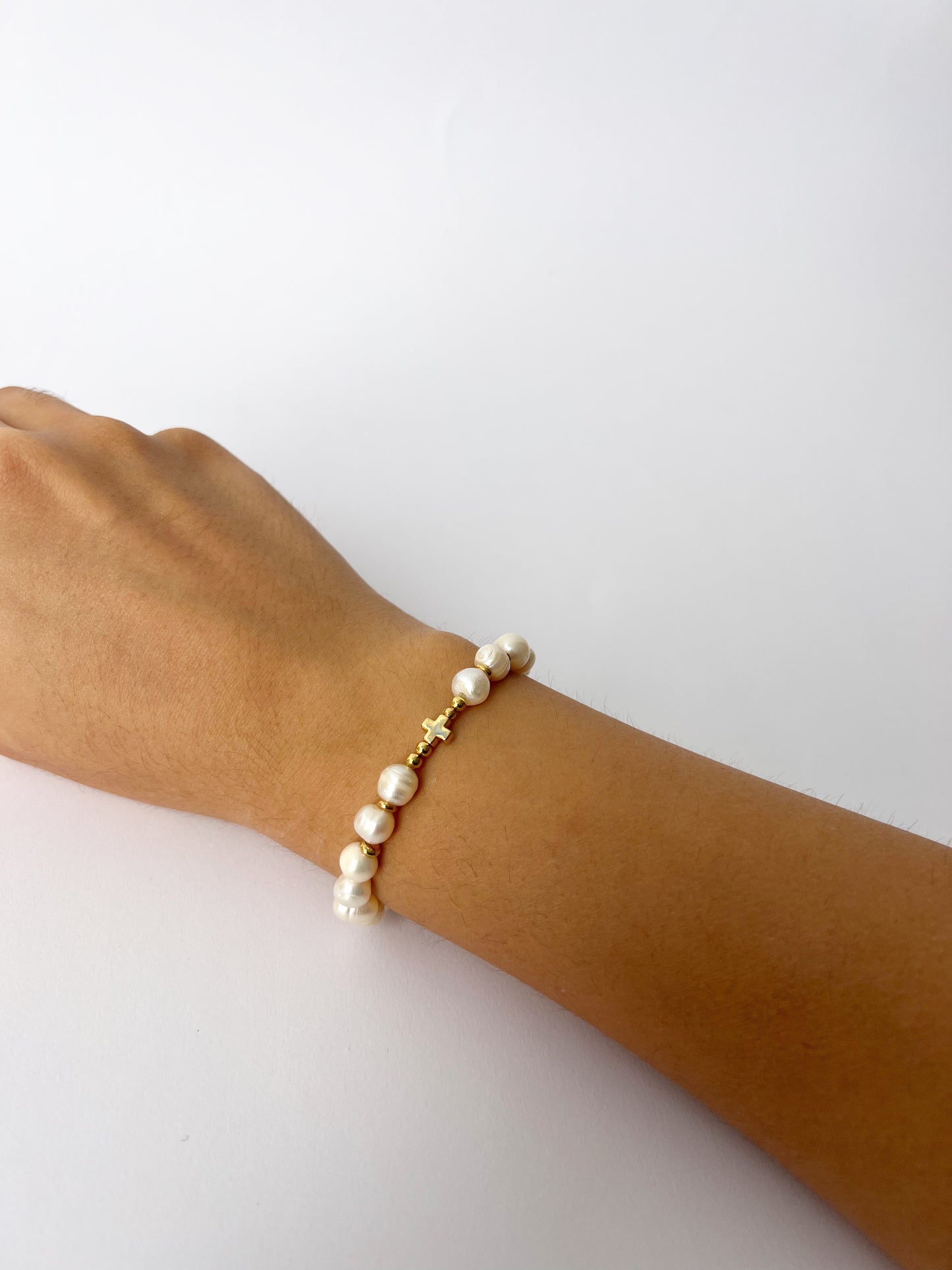 Pulsera "Cruz de la Santidad"