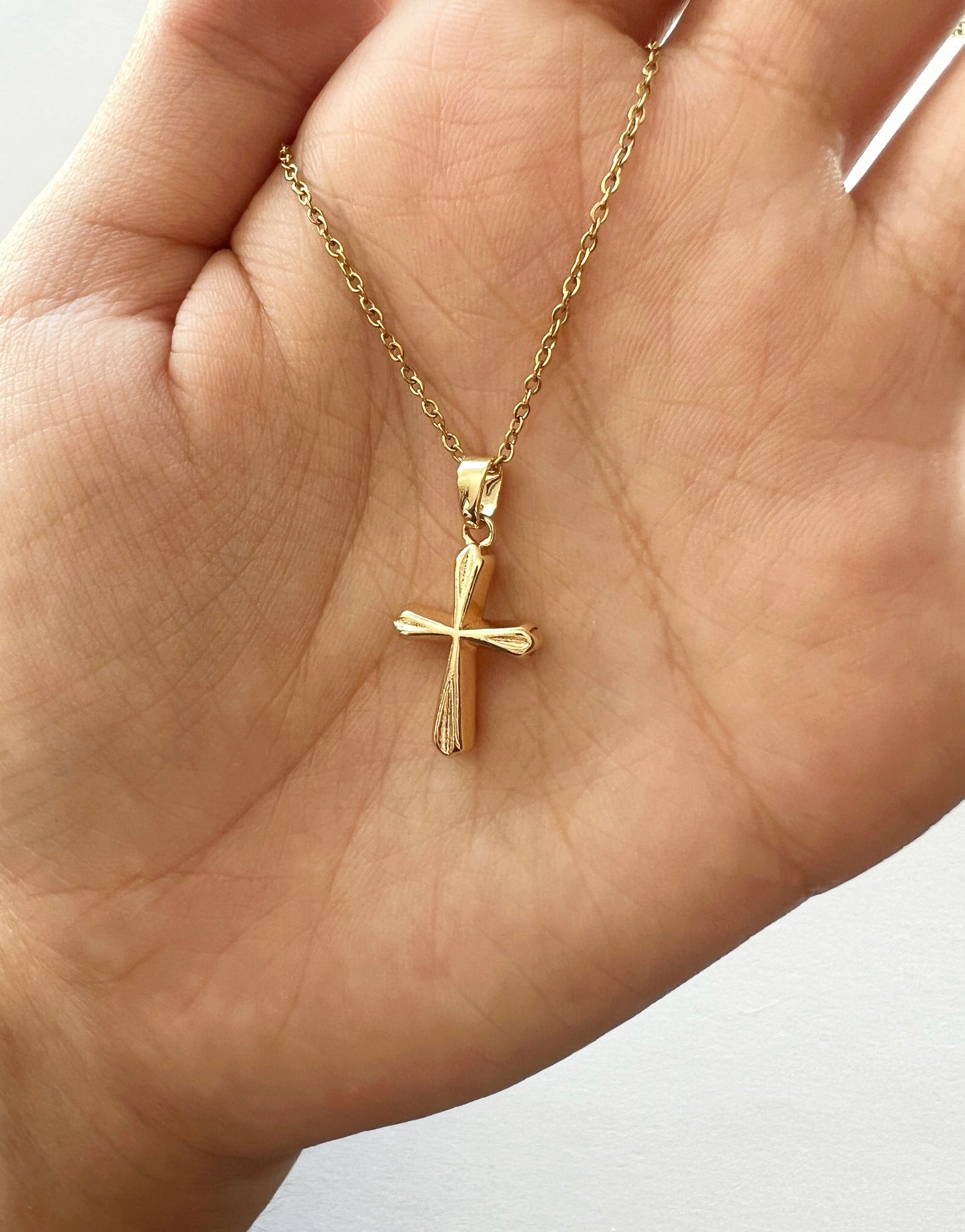 "Sublime Cross" Necklace