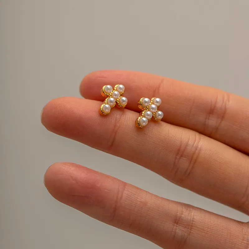 Aretes "Cruz Sagrada"