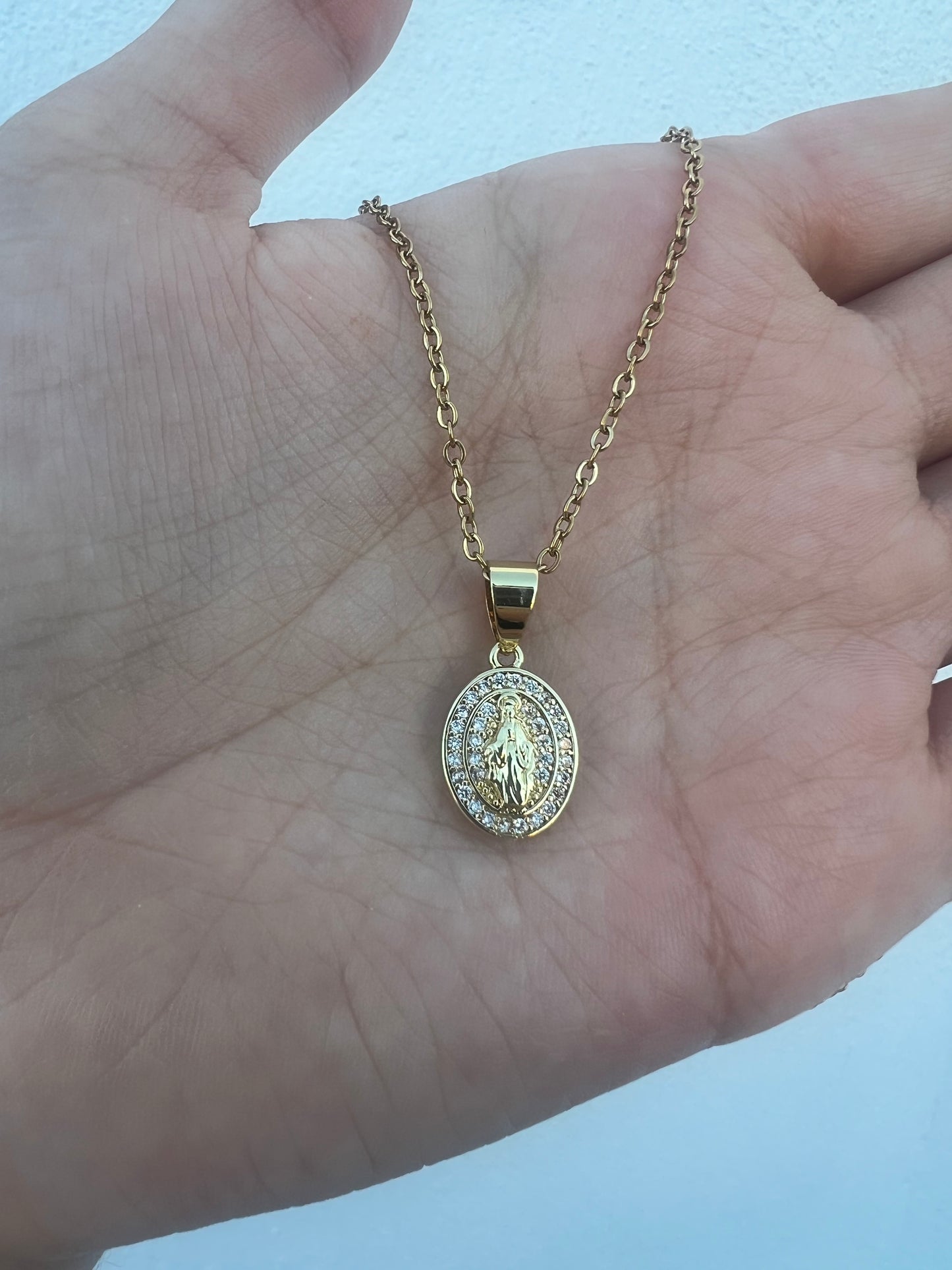 Collar “Medallita Milagrosa” con Zirconia