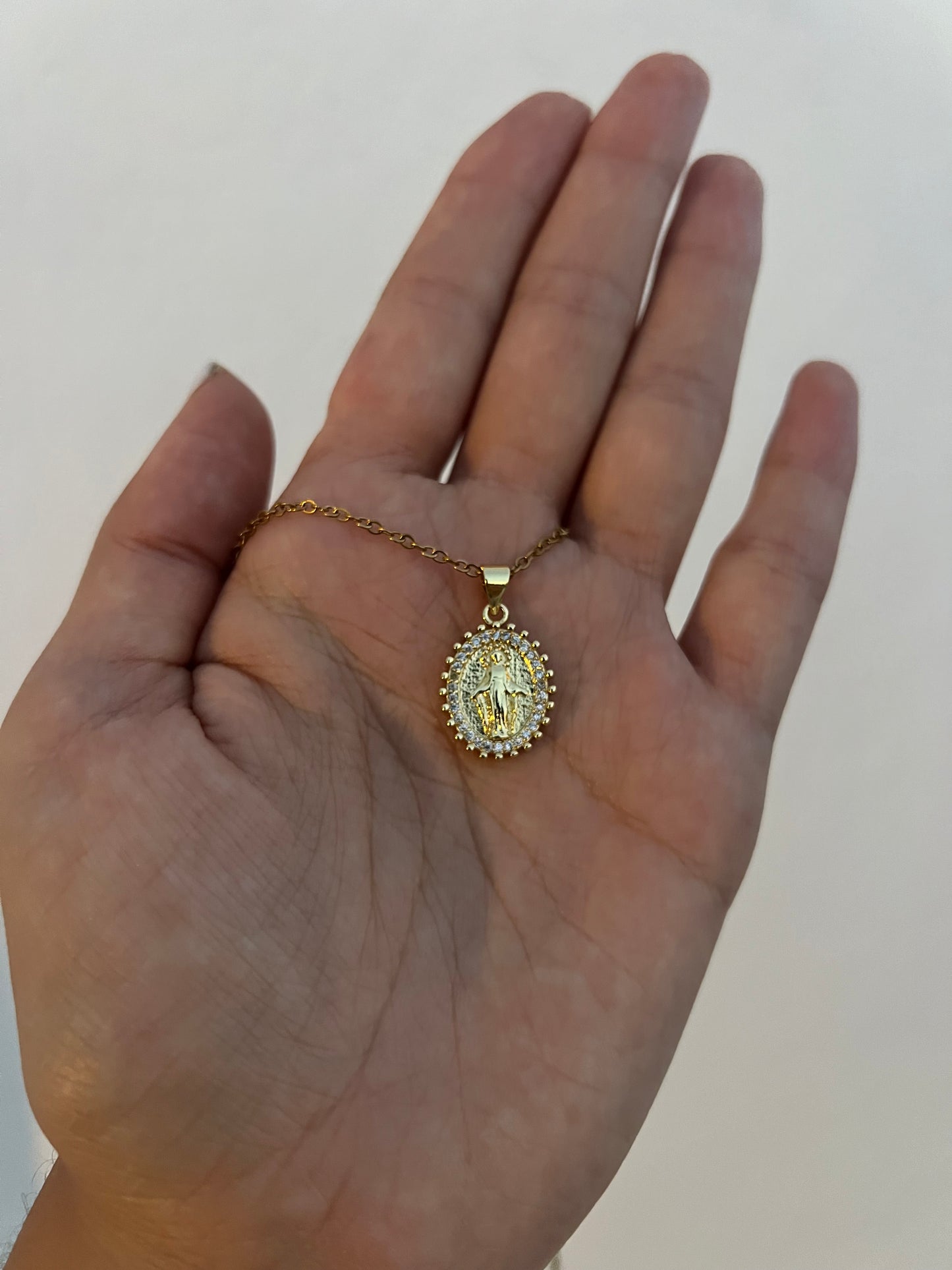 Collar “Medallita Milagrosa” con Zirconia