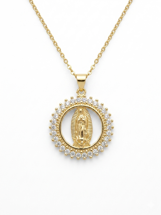 Collar “Virgen de Guadalupe” con Zirconia redonda