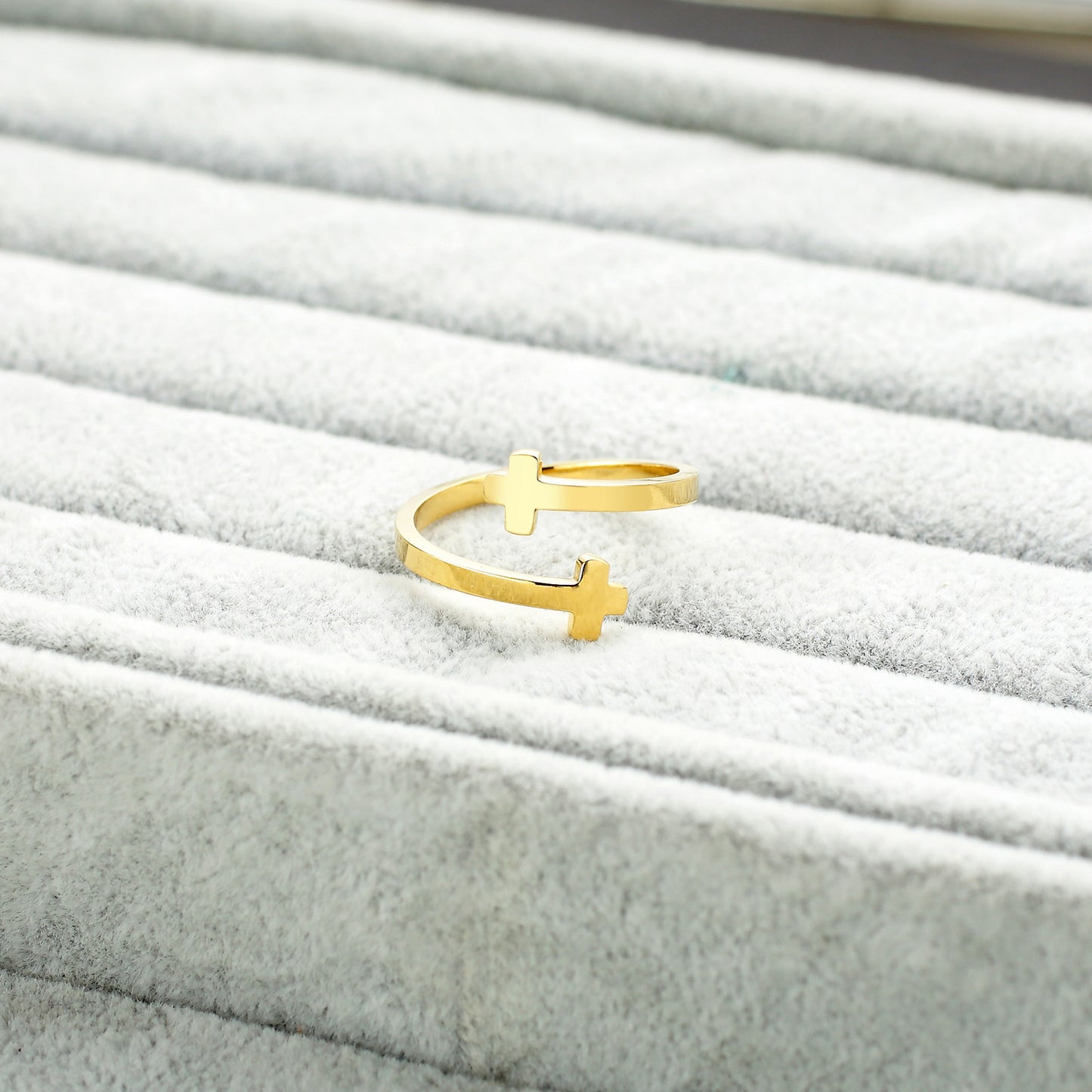 Anillo "Cruz del Silencio”